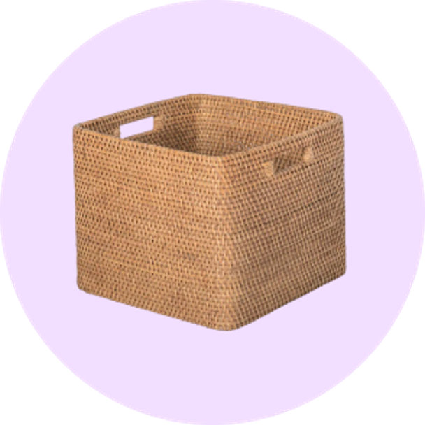 Wicker storage cube with handles